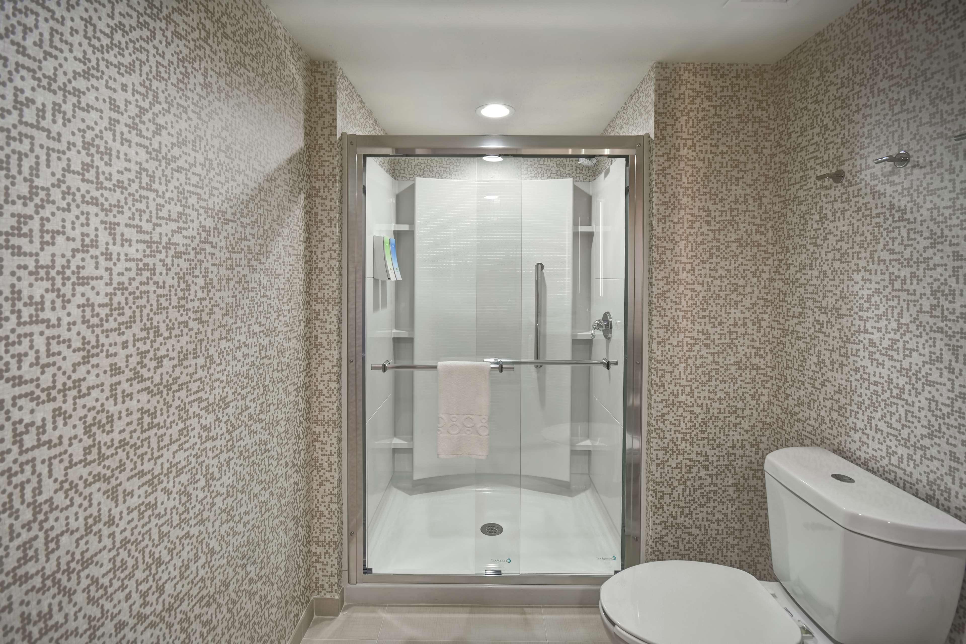 Home2 Suites By Hilton Frankfort Buitenkant foto
