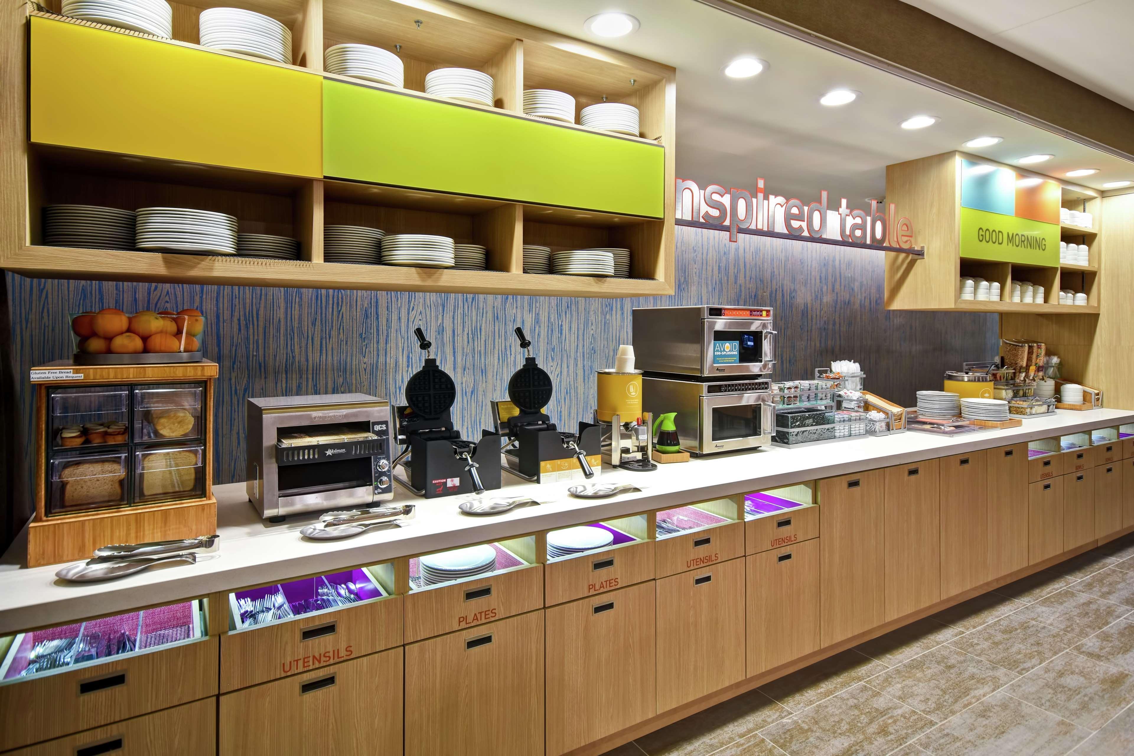Home2 Suites By Hilton Frankfort Buitenkant foto