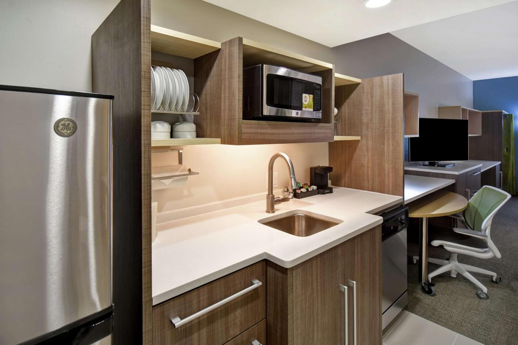 Home2 Suites By Hilton Frankfort Buitenkant foto
